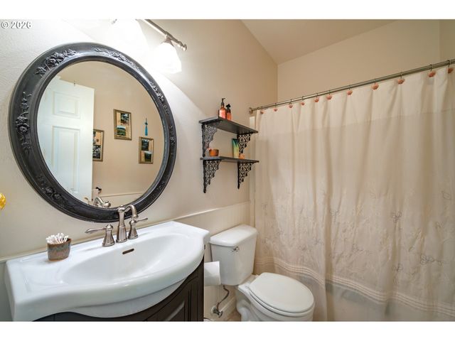 5410 DONOHOE Ave, Eugene, OR 97402