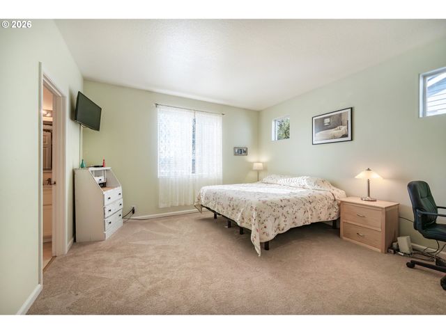 5410 DONOHOE Ave, Eugene, OR 97402