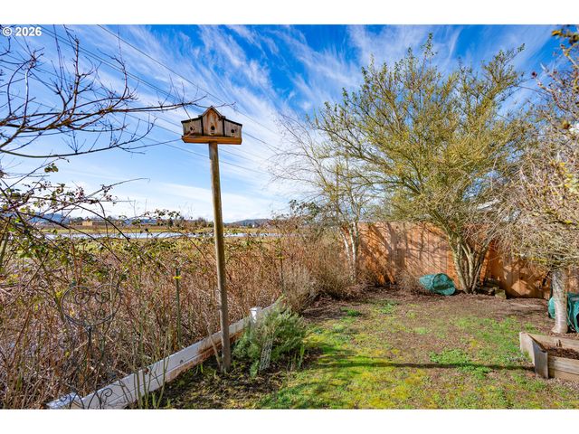 5410 DONOHOE Ave, Eugene, OR 97402