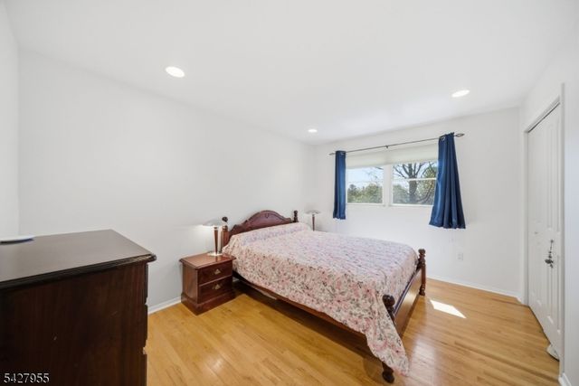 21 Robin Hood Rd, Parsippany-troy Hills Twp., NJ 07950