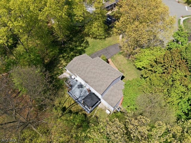 21 Robin Hood Rd, Parsippany-troy Hills Twp., NJ 07950