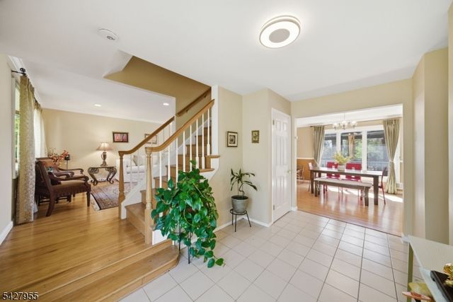 21 Robin Hood Rd, Parsippany-troy Hills Twp., NJ 07950
