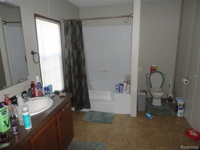 955 CAMERON CIRCLE, Raisinville Township, MI 48161