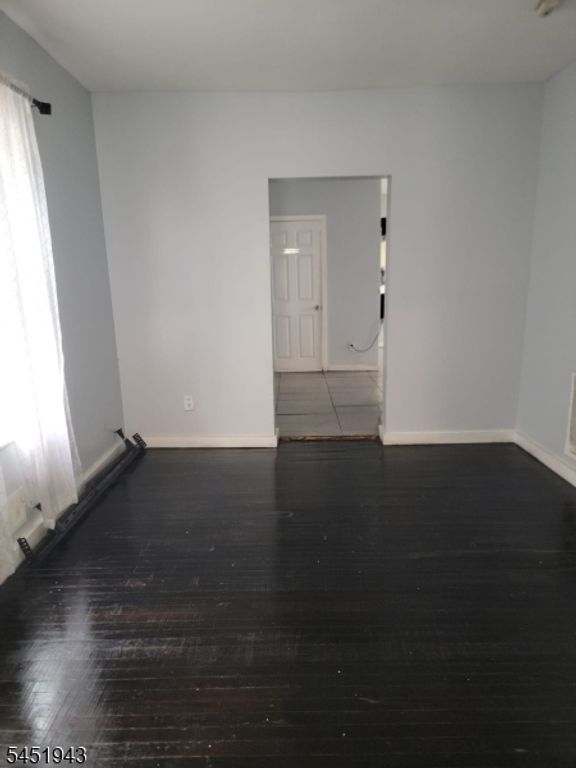 476 Laurel St, City Of Orange Twp., NJ 07050 — photo 2