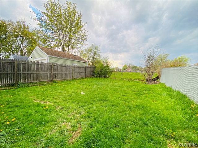 30 King Street, Tonawanda, NY 14150