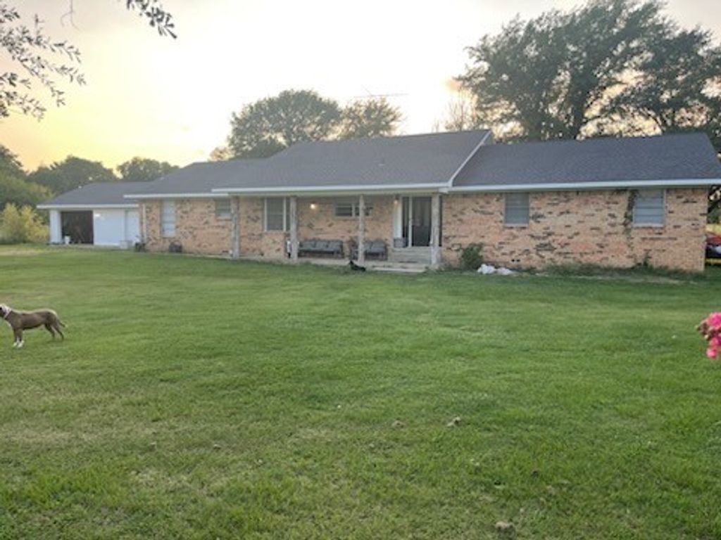 311 Vz County Road 3219, Wills Point, TX 75169