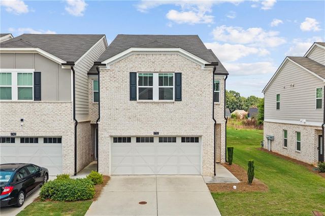 1752 Villageside Court, Lawrenceville, GA 30043