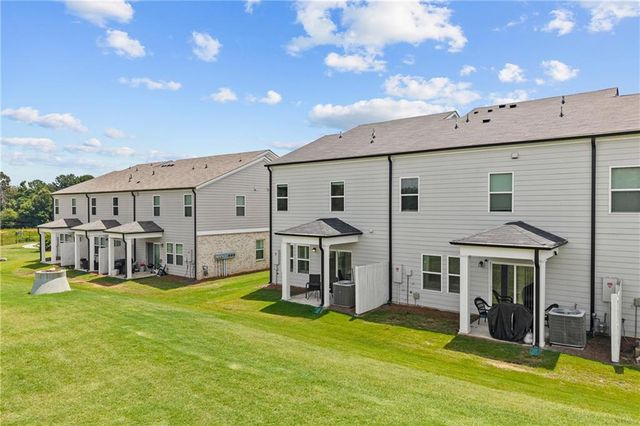 1752 Villageside Court, Lawrenceville, GA 30043