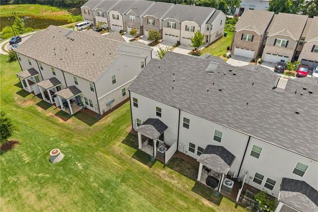 1752 Villageside Court, Lawrenceville, GA 30043