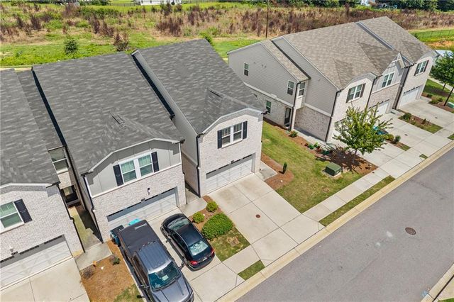 1752 Villageside Court, Lawrenceville, GA 30043