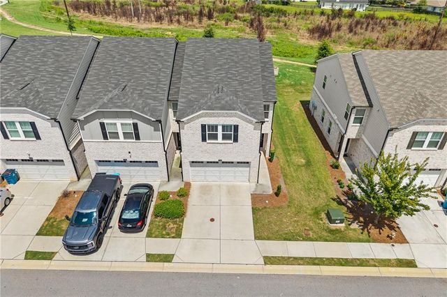 1752 Villageside Court, Lawrenceville, GA 30043