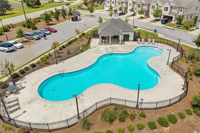 1752 Villageside Court, Lawrenceville, GA 30043