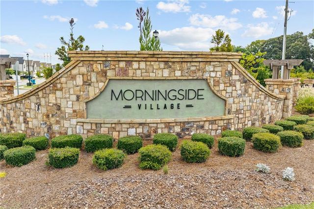 1752 Villageside Court, Lawrenceville, GA 30043