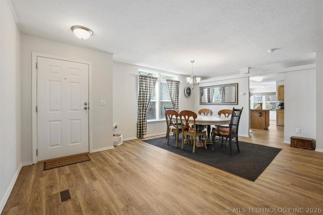 10631 Vacation Drive, Kingston, OK 73439