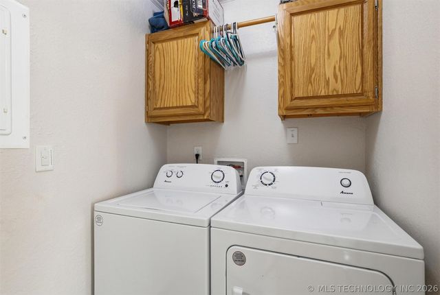 10631 Vacation Drive, Kingston, OK 73439