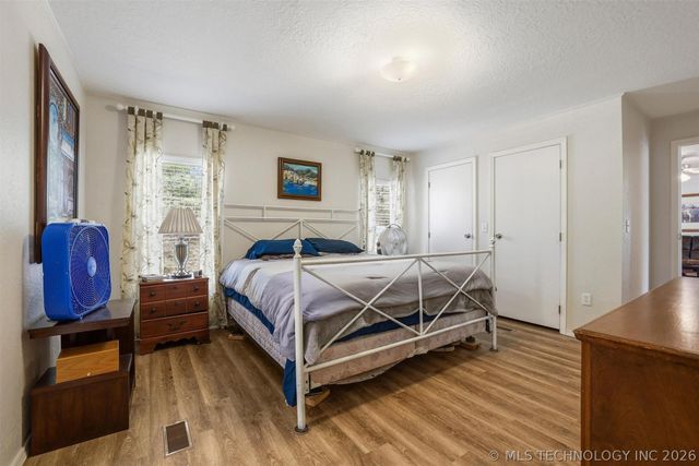 10631 Vacation Drive, Kingston, OK 73439