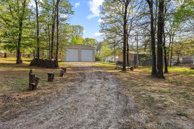 10631 Vacation Drive, Kingston, OK 73439