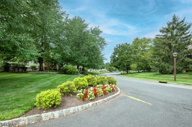 89 Jamestown Rd, Bernards Twp., NJ 07920