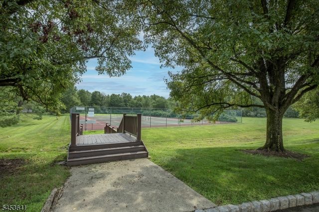 89 Jamestown Rd, Bernards Twp., NJ 07920