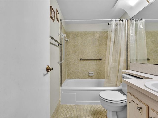 238 Ventnor Q 238, Deerfield Beach, FL 33442