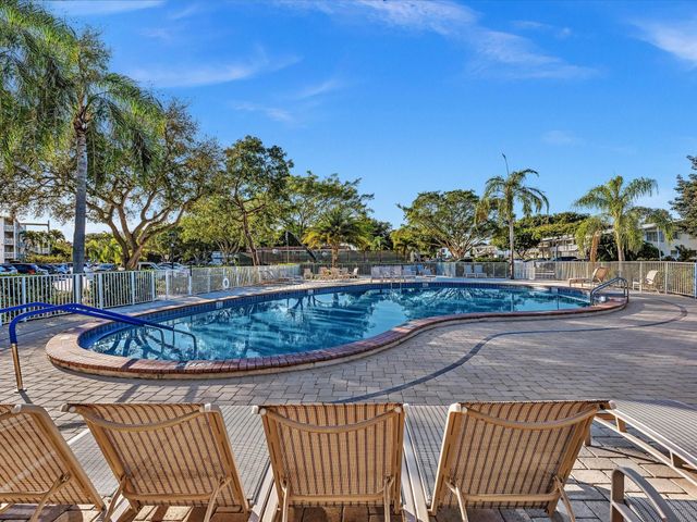 238 Ventnor Q 238, Deerfield Beach, FL 33442