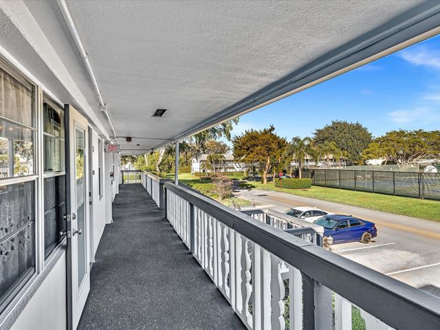 238 Ventnor Q 238, Deerfield Beach, FL 33442