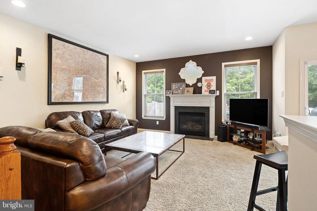 229 COVENTRY RD, Chalfont, PA 18914