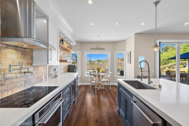 785 Calle Vallarta, San Clemente, CA 92673