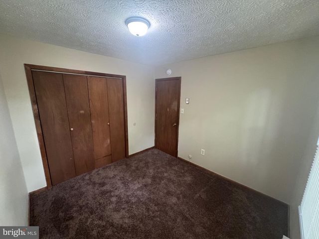 520 ALLSTON CR, Winchester, VA 22601