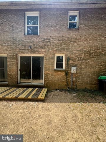 520 ALLSTON CR, Winchester, VA 22601