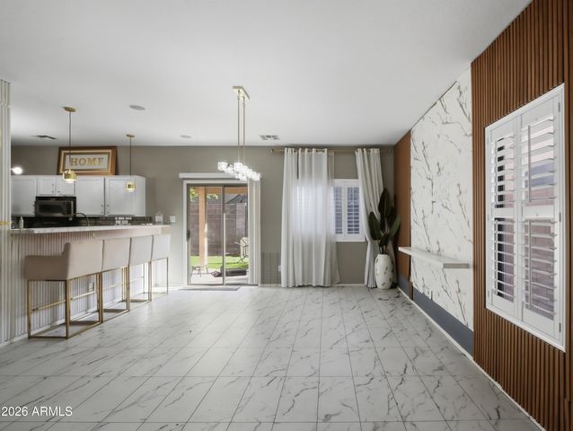 7031 W MCMAHON Way, Peoria, AZ 85345