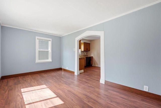 4625 N River Park BOULEVARD, Glendale, WI 53209
