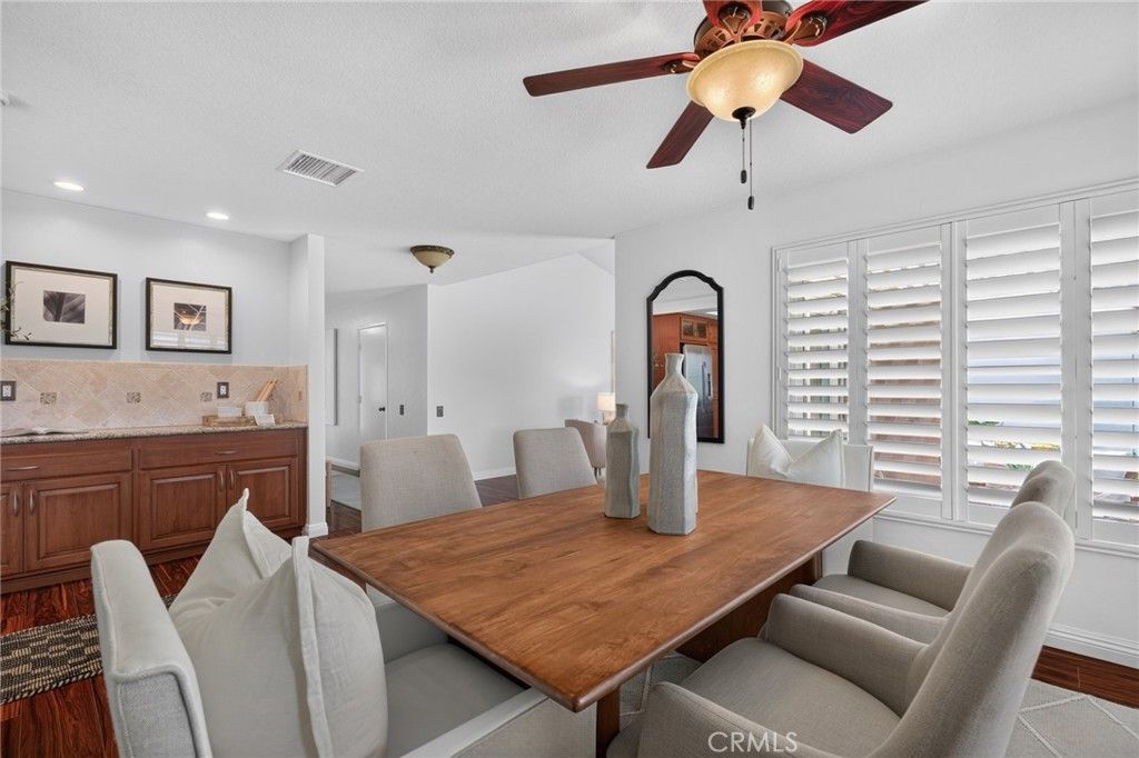 Image 11 of property listing at 24054 Calendula, Mission Viejo, CA 92692