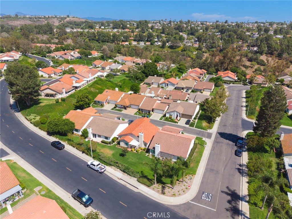 Image 69 of property listing at 24054 Calendula, Mission Viejo, CA 92692
