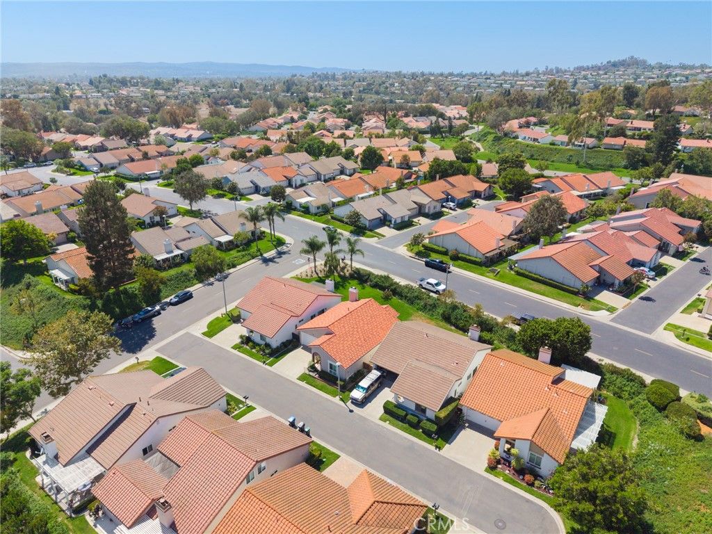 Image 70 of property listing at 24054 Calendula, Mission Viejo, CA 92692