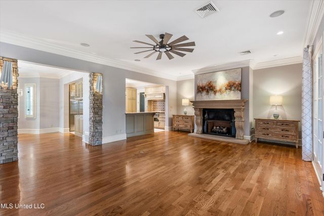 4891 N Fleur De Lis, Olive Branch, MS 38654