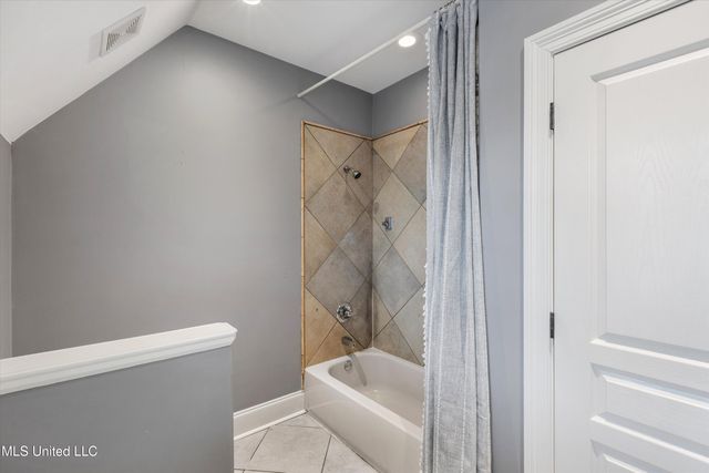 4891 N Fleur De Lis, Olive Branch, MS 38654