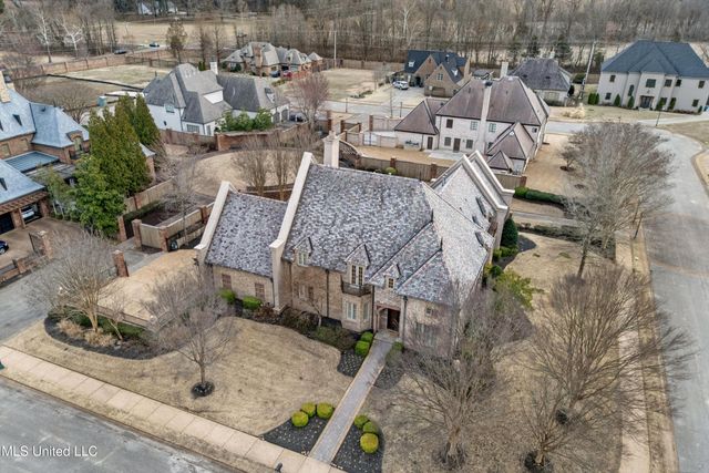 4891 N Fleur De Lis, Olive Branch, MS 38654