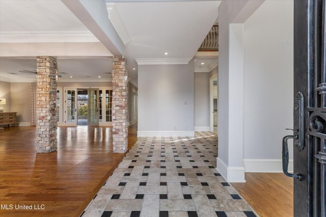 4891 N Fleur De Lis, Olive Branch, MS 38654