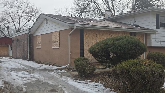 19011 Loretto Lane, Country Club Hills, IL 60478