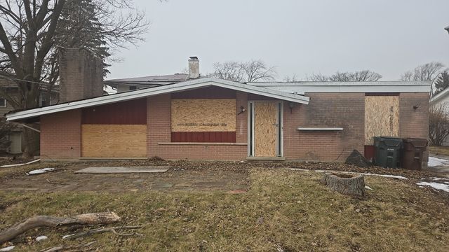 19011 Loretto Lane, Country Club Hills, IL 60478