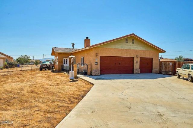 20151 Serrano Road, Apple Valley, CA 92307