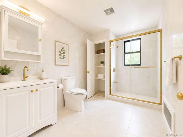 53 E 59th Street, Brooklyn, NY 11203