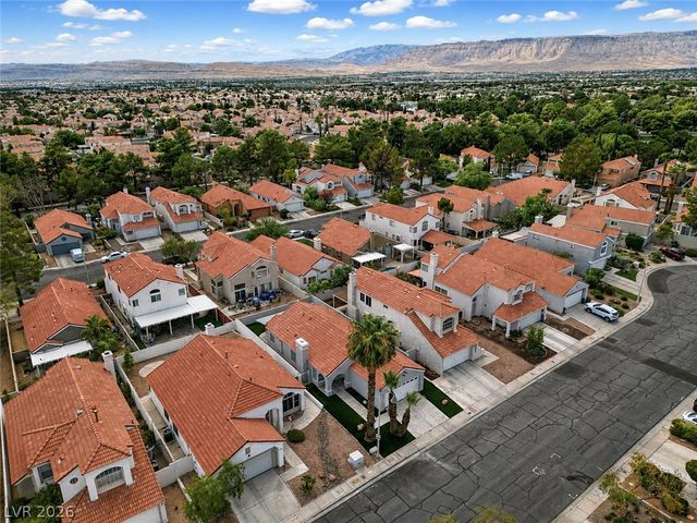 9713 Peacock Hill Circle, Las Vegas, NV 89117