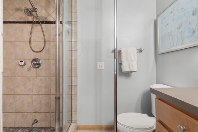 1420 Summit Shores Drive, Burnsville, MN 55306