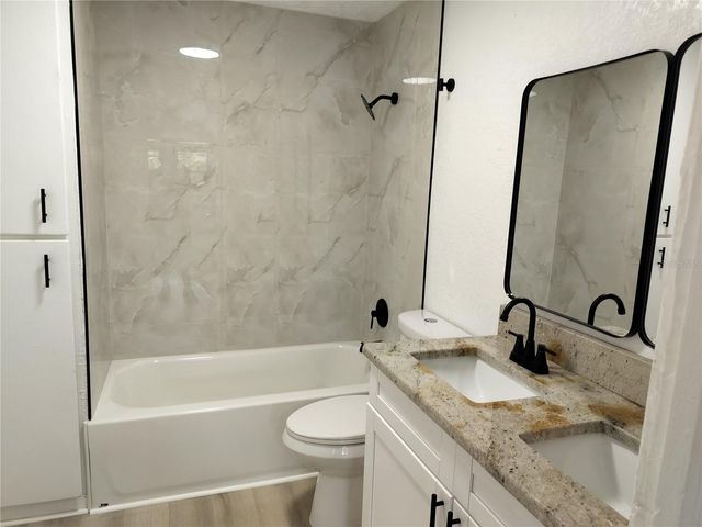 2135 ELIZABETH STREET, Lakeland, FL 33815