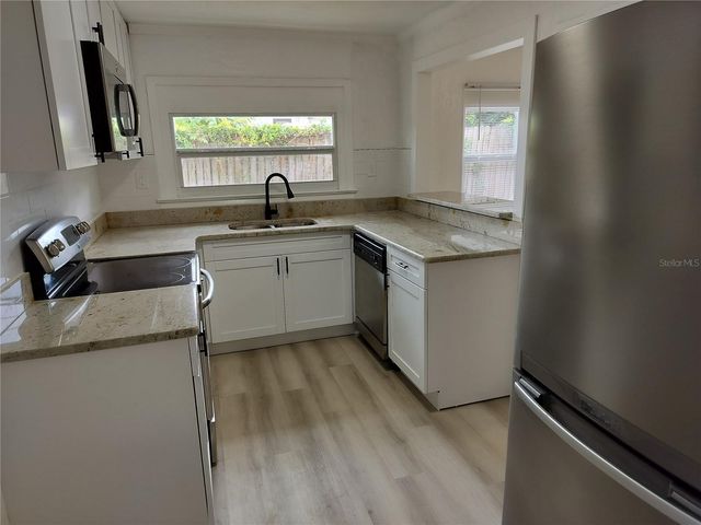 2135 ELIZABETH STREET, Lakeland, FL 33815