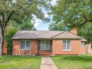 6627 Starling Circle, Dallas, TX 75209