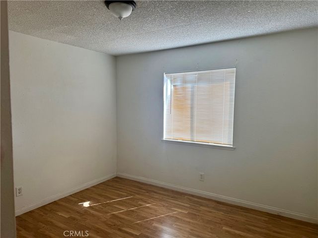 18393 Mojave, Hesperia, CA 92345