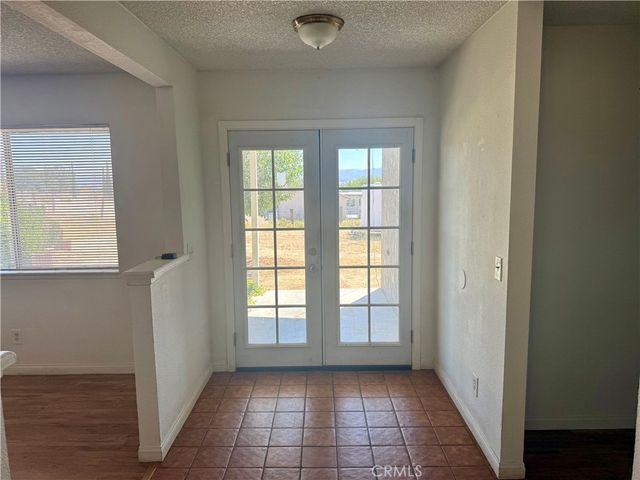 18393 Mojave, Hesperia, CA 92345